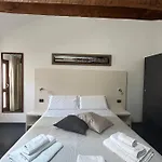 게스트하우스 Al Castello